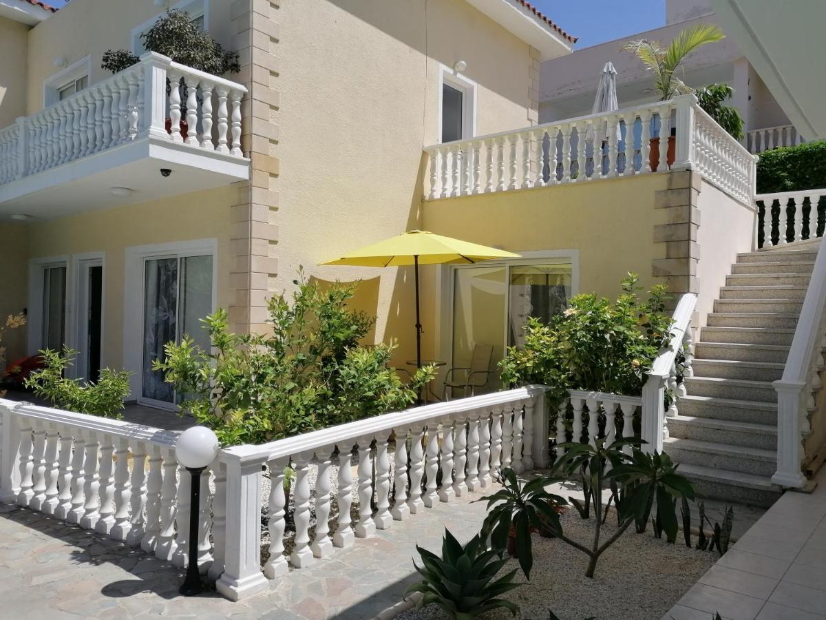 Kelly's Dream 4 Villa